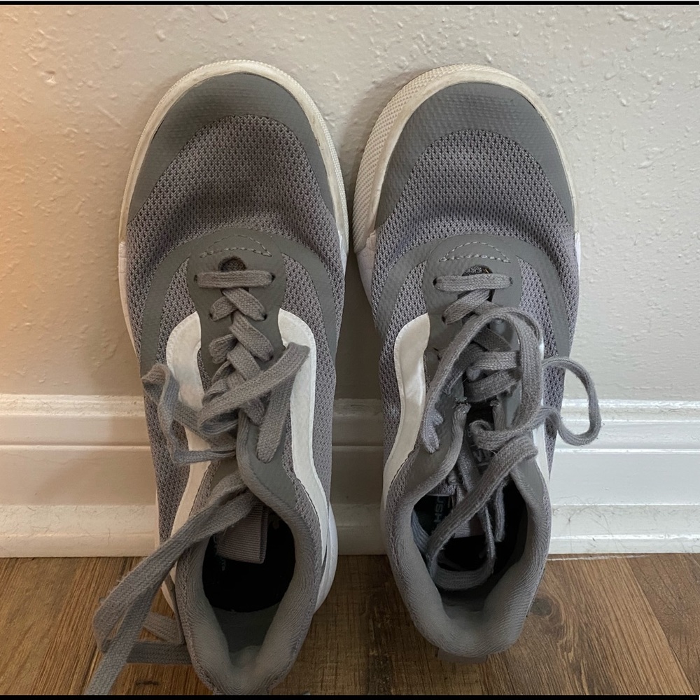 Grey Vans UltraRange!!